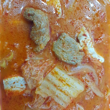 한돈김치찌개